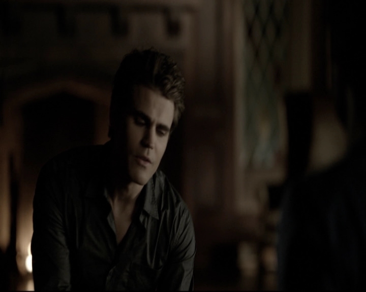 VampireDiariesWorld-dot-org_S5-SeconBite_GAGReel0138.jpg