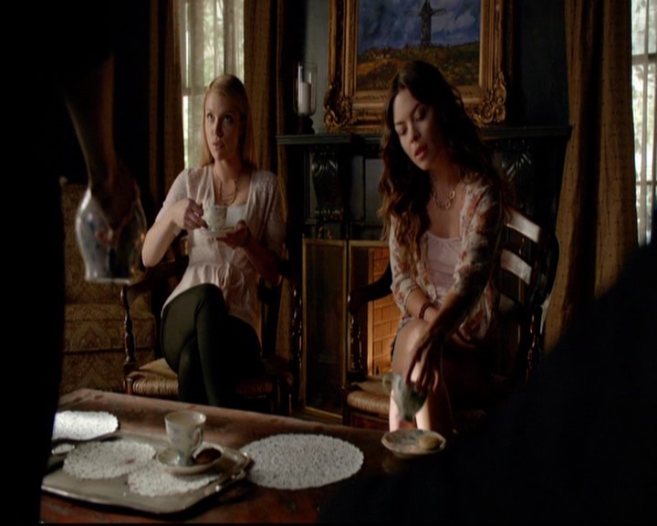 VampireDiariesWorld-dot-nl_7x01DayOneOfTwentyThousandGiveOrTake0288.jpg