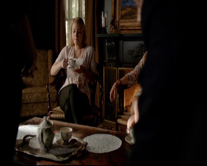 VampireDiariesWorld-dot-nl_7x01DayOneOfTwentyThousandGiveOrTake0300.jpg