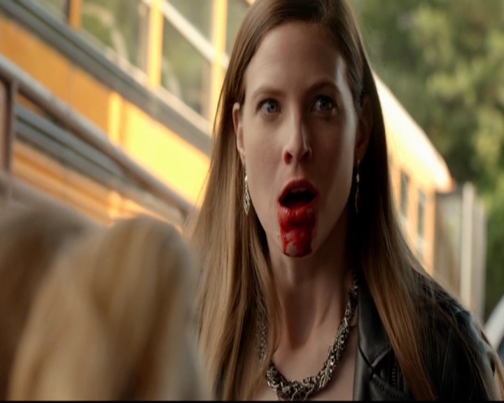 VampireDiariesWorld-dot-nl_7x01DayOneOfTwentyThousandGiveOrTake0549.jpg