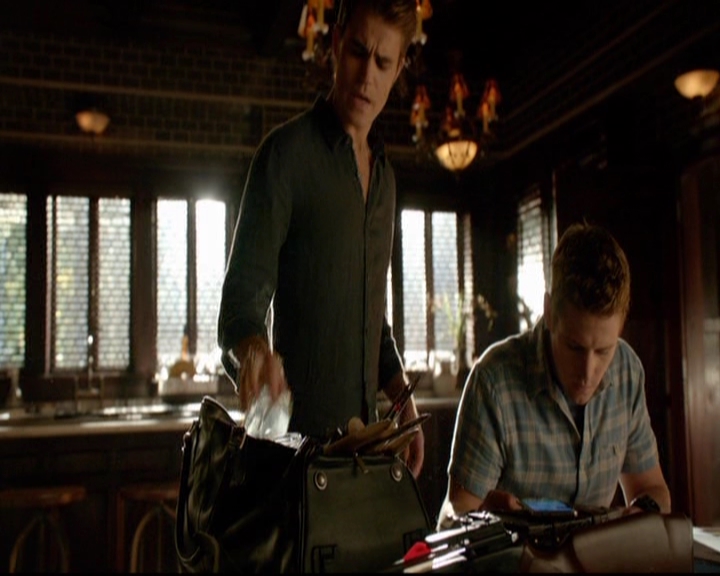 VampireDiariesWorld-dot-nl_7x01DayOneOfTwentyThousandGiveOrTake0580.jpg