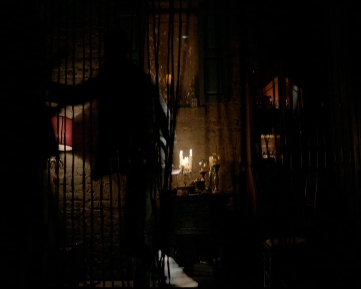 VampireDiariesWorld-dot-nl_7x01DayOneOfTwentyThousandGiveOrTake0764.jpg