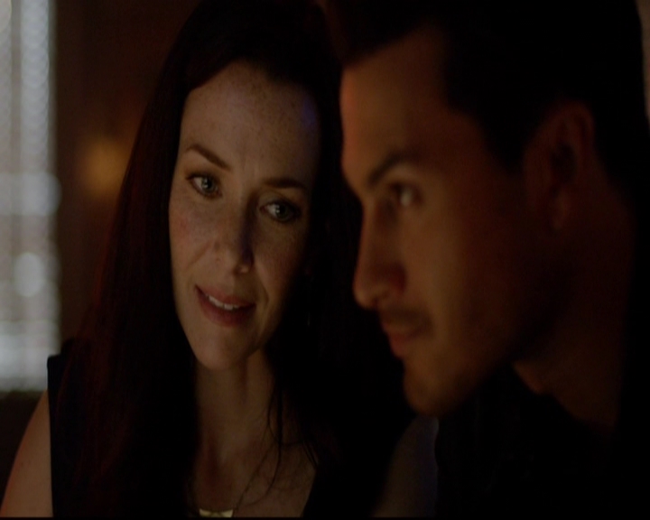 VampireDiariesWorld-dot-nl_7x01DayOneOfTwentyThousandGiveOrTake0833.jpg