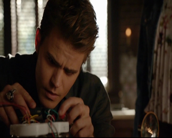 VampireDiariesWorld-dot-nl_7x01DayOneOfTwentyThousandGiveOrTake0895.jpg