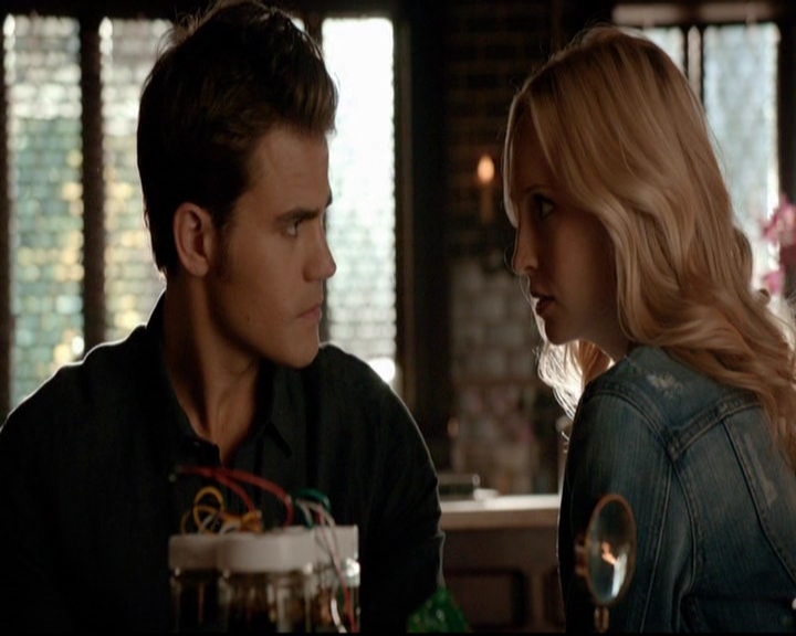 VampireDiariesWorld-dot-nl_7x01DayOneOfTwentyThousandGiveOrTake0912.jpg