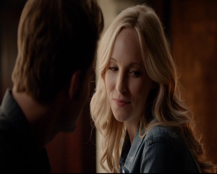 VampireDiariesWorld-dot-nl_7x01DayOneOfTwentyThousandGiveOrTake0932.jpg