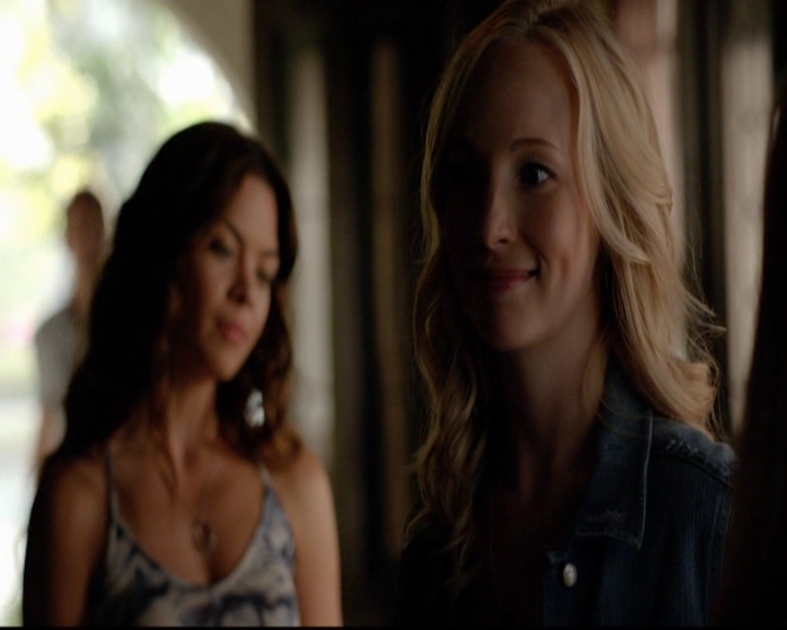 VampireDiariesWorld-dot-nl_7x01DayOneOfTwentyThousandGiveOrTake1008.jpg