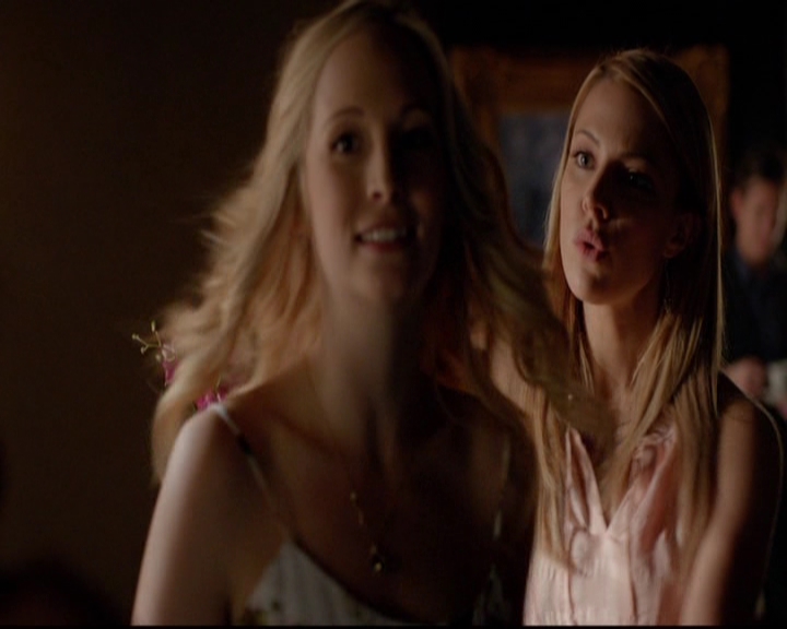 VampireDiariesWorld-dot-nl_7x01DayOneOfTwentyThousandGiveOrTake1034.jpg