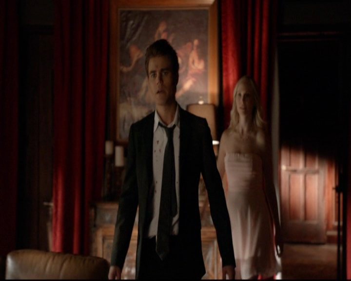 VampireDiariesWorld-dot-nl_7x01DayOneOfTwentyThousandGiveOrTake1404.jpg