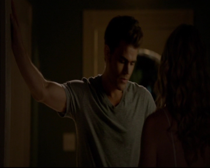 VampireDiariesWorld-dot-nl_7x01DayOneOfTwentyThousandGiveOrTake1971.jpg VampireDiariesWorld-dot-nl_7x01DayOneOfTwentyThousandGiveOrTake1971.jpg