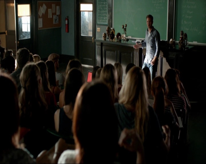 VampireDiariesWorld-dot-nl_7x02NeverLetMeGo0210.jpg