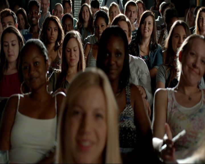 VampireDiariesWorld-dot-nl_7x02NeverLetMeGo0248.jpg