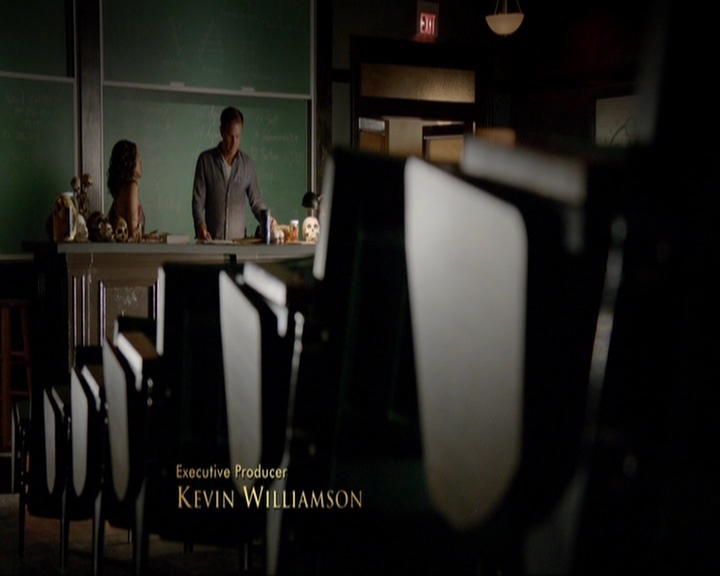 VampireDiariesWorld-dot-nl_7x02NeverLetMeGo0276.jpg