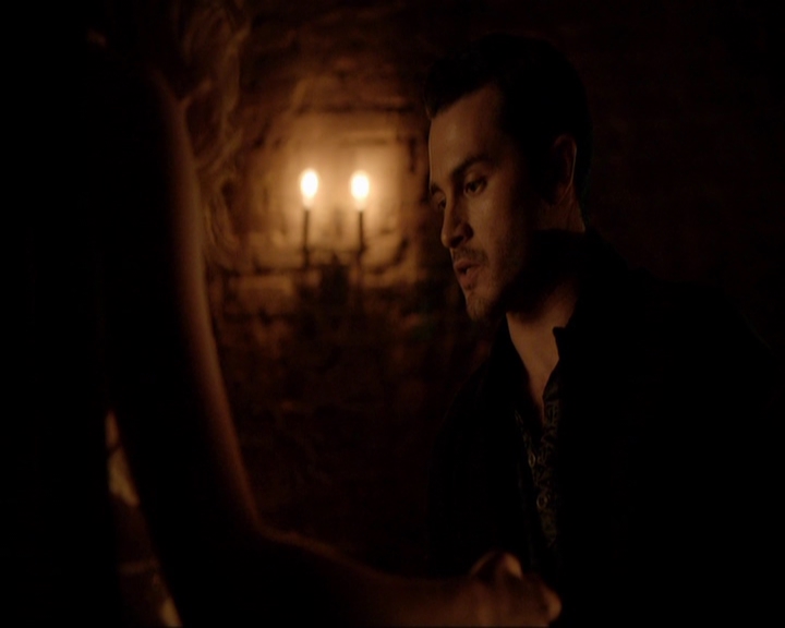 VampireDiariesWorld-dot-nl_7x02NeverLetMeGo0401.jpg