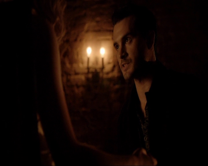 VampireDiariesWorld-dot-nl_7x02NeverLetMeGo0402.jpg