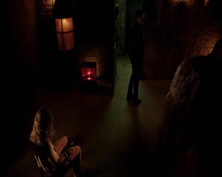 VampireDiariesWorld-dot-nl_7x02NeverLetMeGo0434.jpg