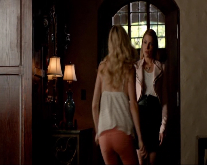 VampireDiariesWorld-dot-nl_7x02NeverLetMeGo0458.jpg