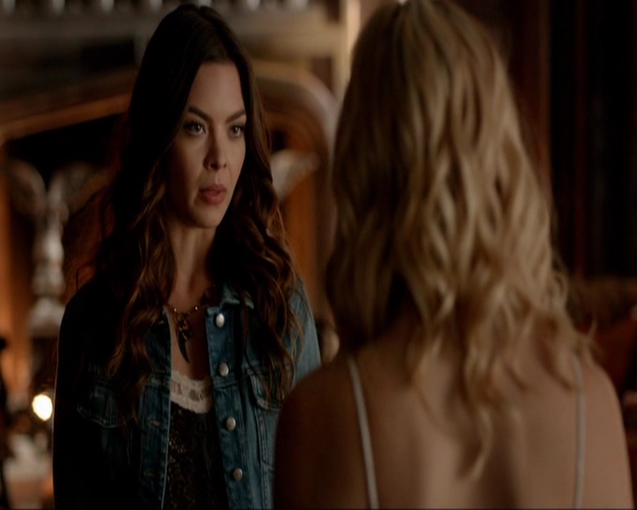 VampireDiariesWorld-dot-nl_7x02NeverLetMeGo0464.jpg