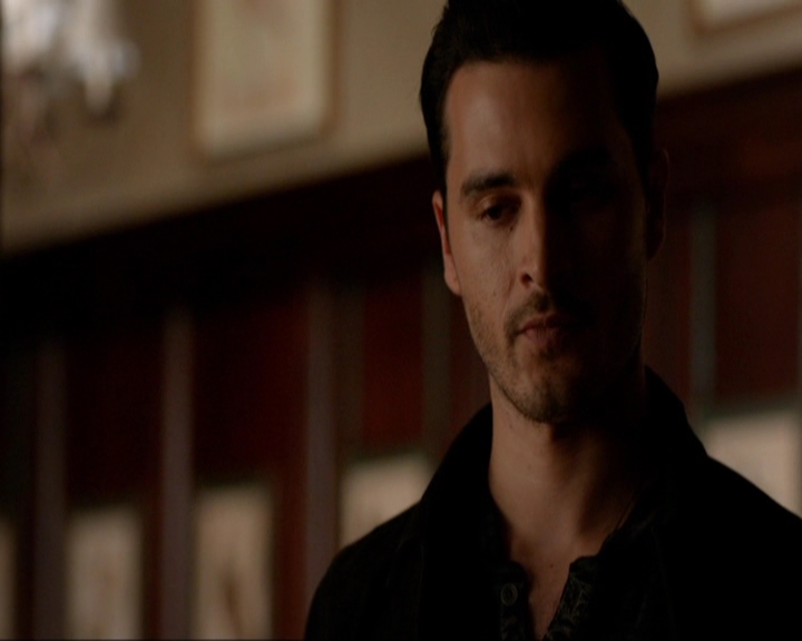 VampireDiariesWorld-dot-nl_7x02NeverLetMeGo0470.jpg