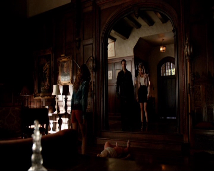 VampireDiariesWorld-dot-nl_7x02NeverLetMeGo0475.jpg