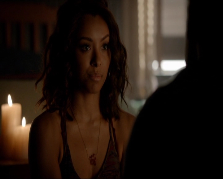 VampireDiariesWorld-dot-nl_7x02NeverLetMeGo0657.jpg