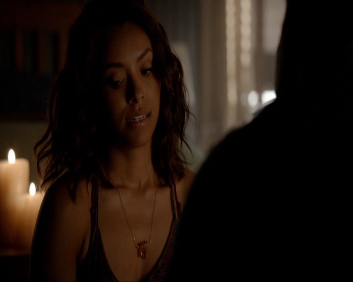 VampireDiariesWorld-dot-nl_7x02NeverLetMeGo0665.jpg