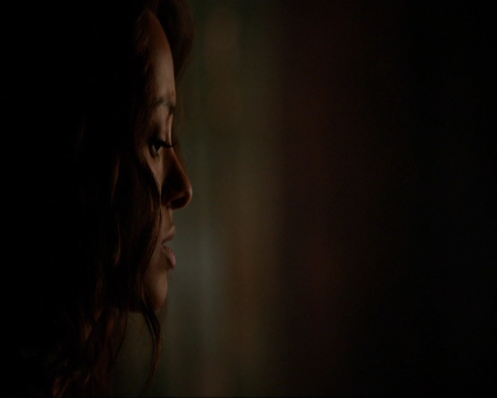 VampireDiariesWorld-dot-nl_7x02NeverLetMeGo0701.jpg