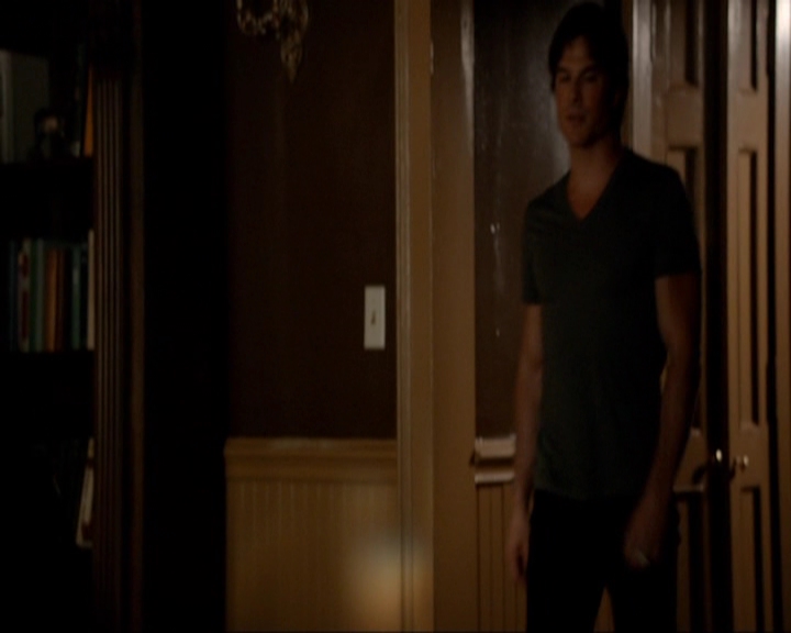 VampireDiariesWorld-dot-nl_7x02NeverLetMeGo0728.jpg