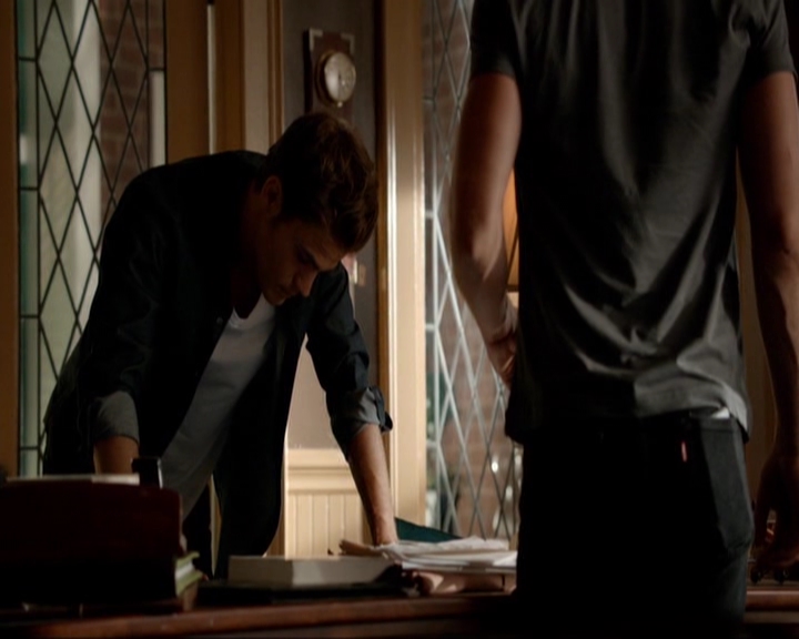 VampireDiariesWorld-dot-nl_7x02NeverLetMeGo0738.jpg