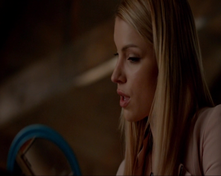 VampireDiariesWorld-dot-nl_7x02NeverLetMeGo0797.jpg