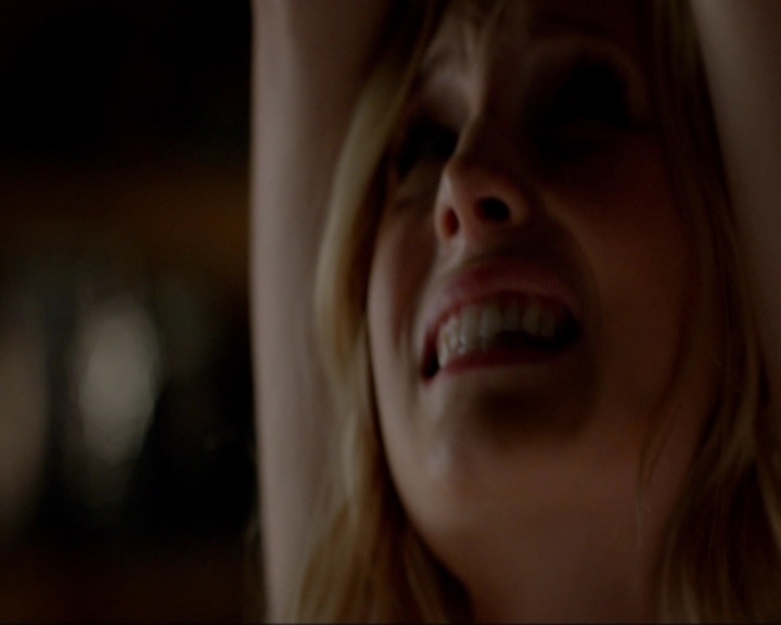 VampireDiariesWorld-dot-nl_7x02NeverLetMeGo0812.jpg