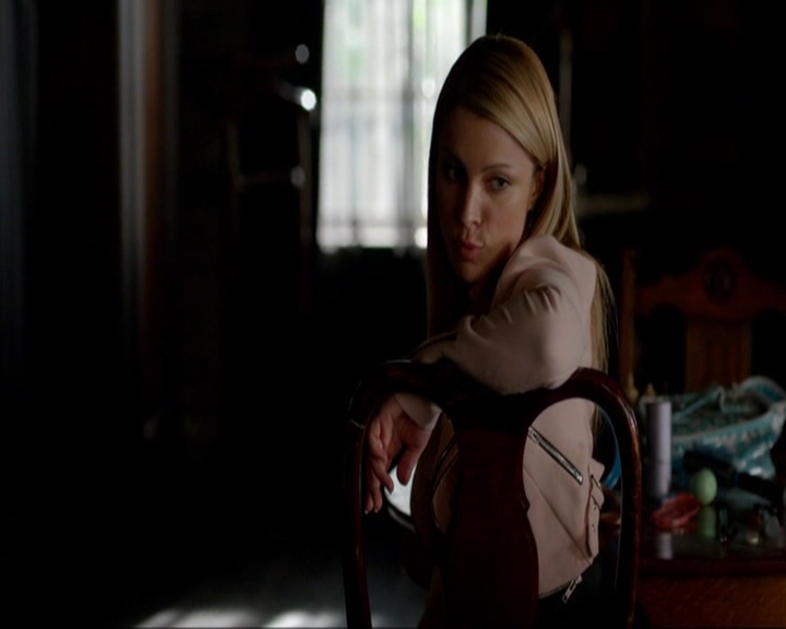 VampireDiariesWorld-dot-nl_7x02NeverLetMeGo0832.jpg