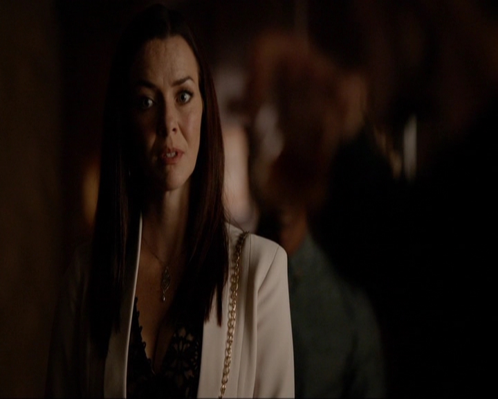 VampireDiariesWorld-dot-nl_7x02NeverLetMeGo0920.jpg