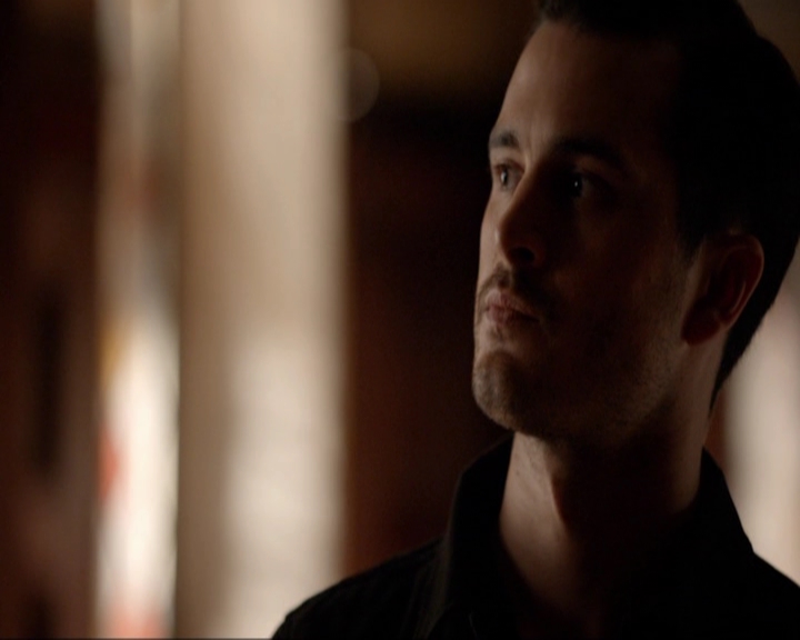 VampireDiariesWorld-dot-nl_7x02NeverLetMeGo0927.jpg