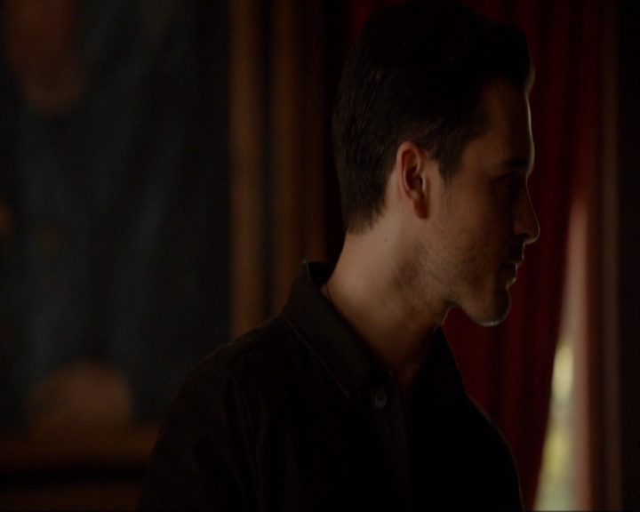 VampireDiariesWorld-dot-nl_7x02NeverLetMeGo0944.jpg