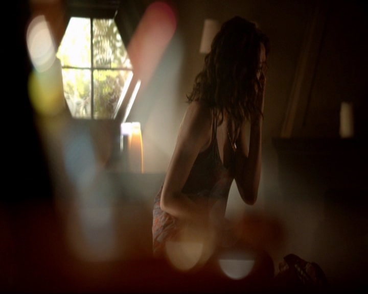 VampireDiariesWorld-dot-nl_7x02NeverLetMeGo1014.jpg