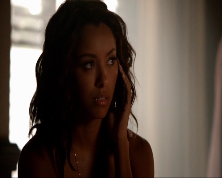 VampireDiariesWorld-dot-nl_7x02NeverLetMeGo1026.jpg