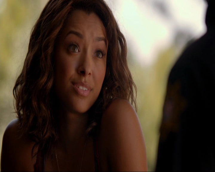 VampireDiariesWorld-dot-nl_7x02NeverLetMeGo1063.jpg