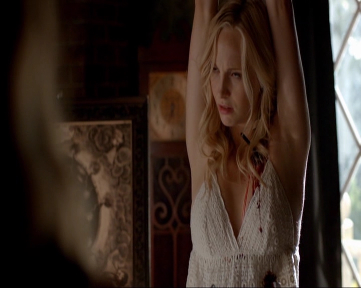 VampireDiariesWorld-dot-nl_7x02NeverLetMeGo1124.jpg