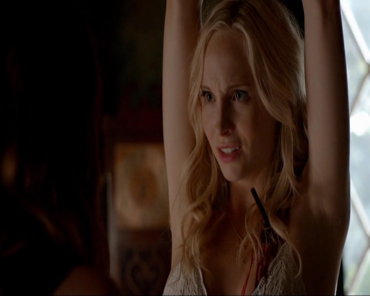 VampireDiariesWorld-dot-nl_7x02NeverLetMeGo1142.jpg