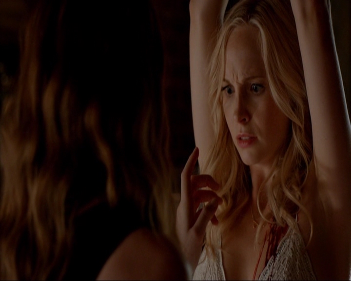 VampireDiariesWorld-dot-nl_7x02NeverLetMeGo1160.jpg