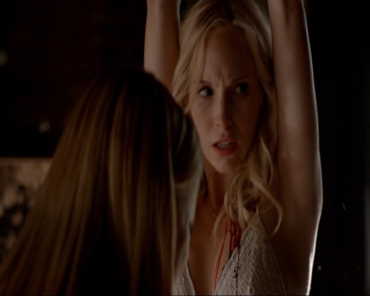 VampireDiariesWorld-dot-nl_7x02NeverLetMeGo1177.jpg