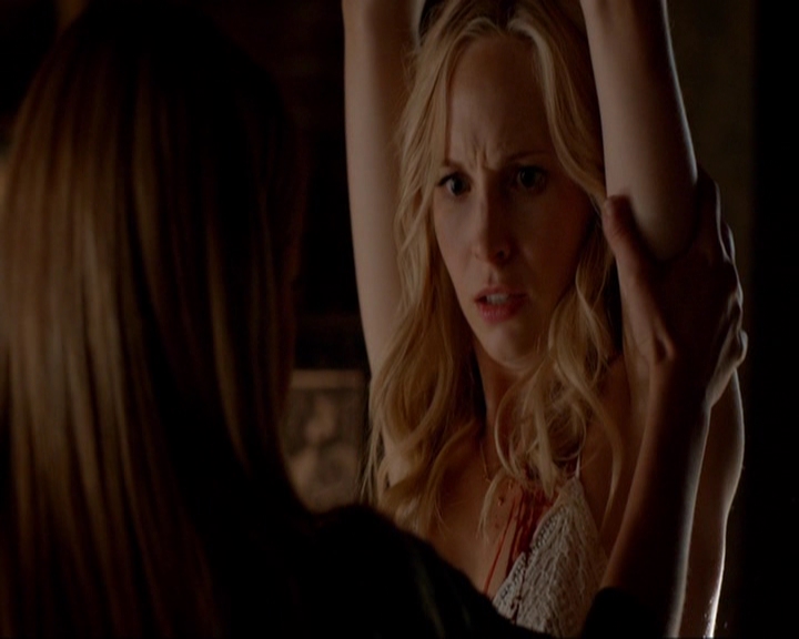 VampireDiariesWorld-dot-nl_7x02NeverLetMeGo1179.jpg