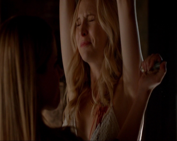 VampireDiariesWorld-dot-nl_7x02NeverLetMeGo1187.jpg