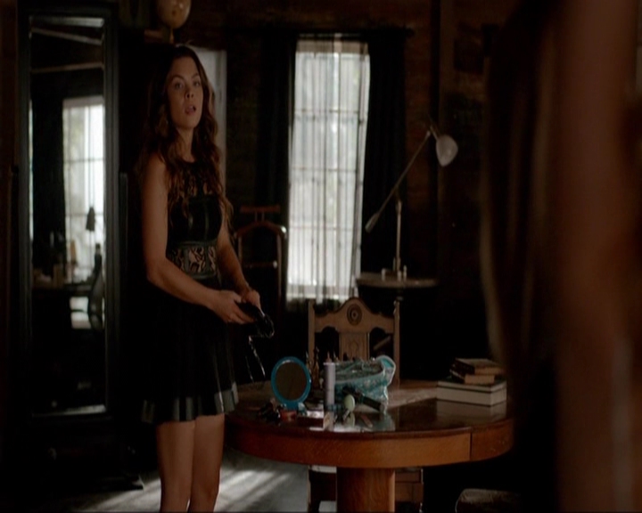 VampireDiariesWorld-dot-nl_7x02NeverLetMeGo1191.jpg