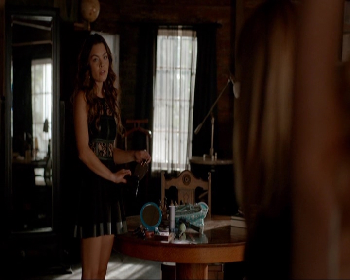 VampireDiariesWorld-dot-nl_7x02NeverLetMeGo1193.jpg