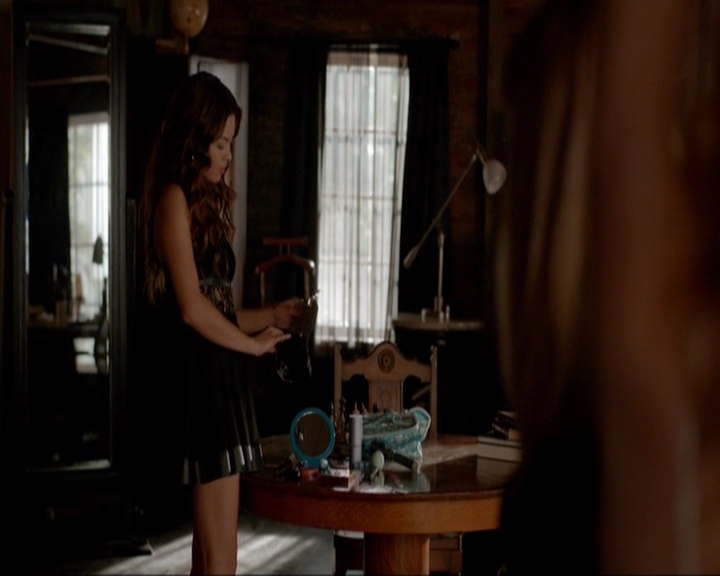 VampireDiariesWorld-dot-nl_7x02NeverLetMeGo1194.jpg