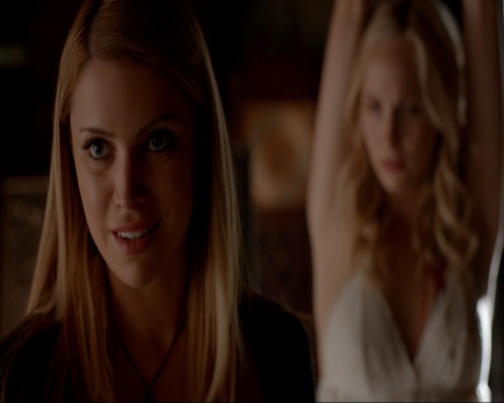 VampireDiariesWorld-dot-nl_7x02NeverLetMeGo1195.jpg