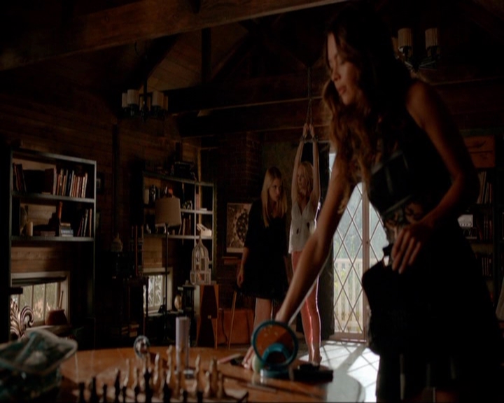 VampireDiariesWorld-dot-nl_7x02NeverLetMeGo1198.jpg