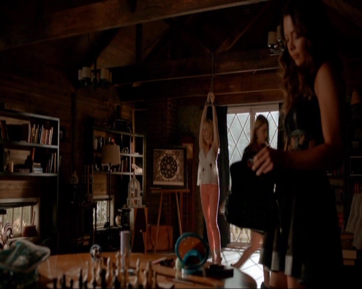 VampireDiariesWorld-dot-nl_7x02NeverLetMeGo1199.jpg